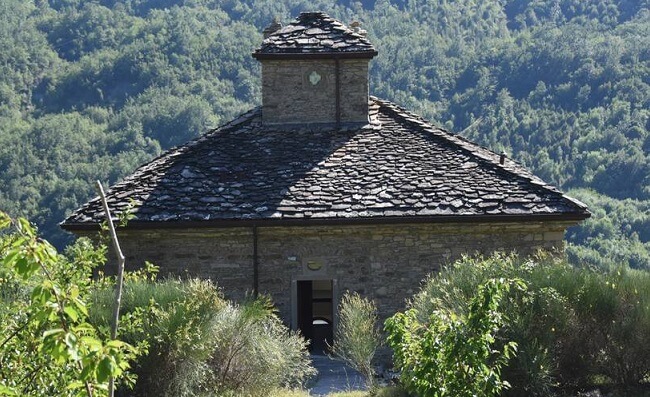 Casa in sasso Borgovalditaro - Edilizia Scarpenti