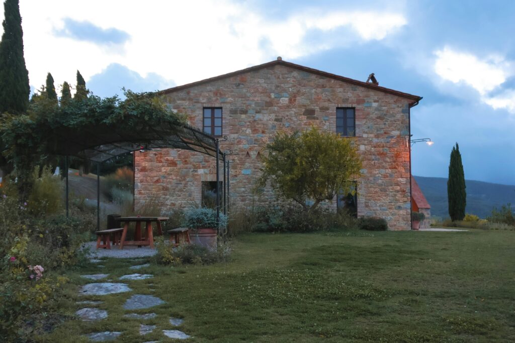 Best 5 steps to buy a home in Italy